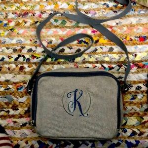 Like new thirty-one cross body purse. Monogrammed with a “K”